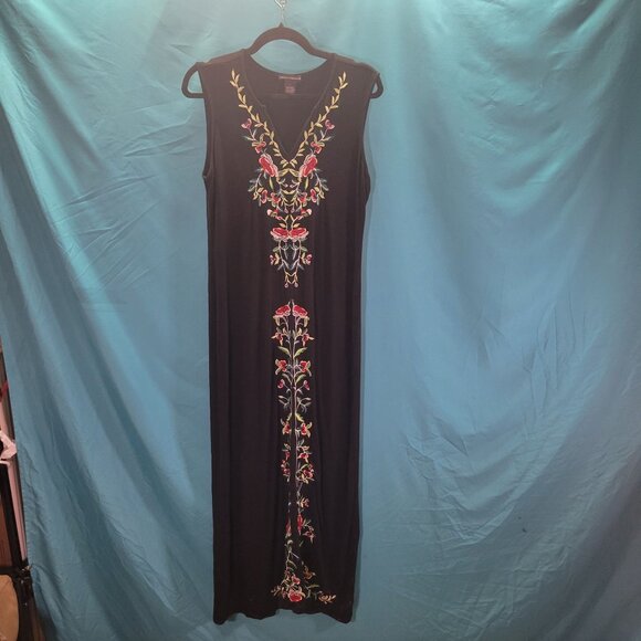 Chelsea & Theodore Black Embroidered Maxi Dress Medium - Picture 1 of 11